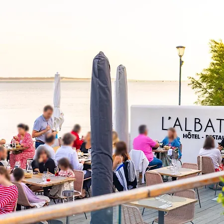 L'albatros ホテル サン・トロジャン・レ・バン