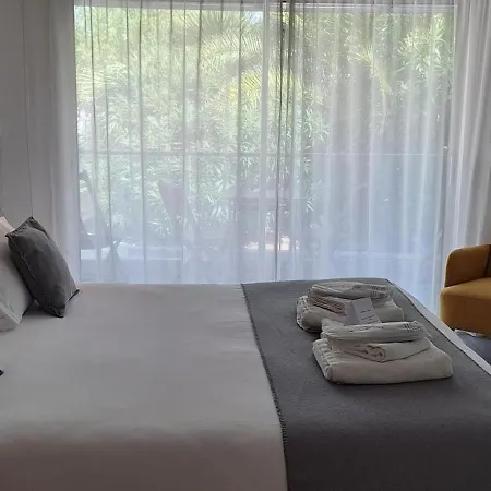 L'albatros 생-트로장-레-뱅