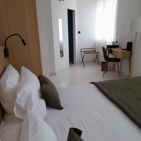 L'albatros 생-트로장-레-뱅