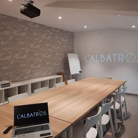 ホテル L'albatros サン・トロジャン・レ・バン