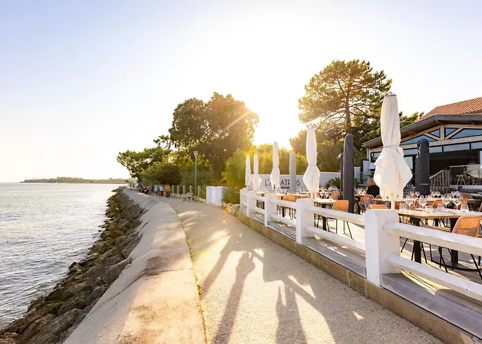 L'albatros 酒店 3*